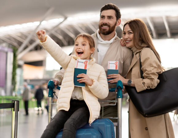 Group Travel Made Easy: Booking Cheap Flights for Family Reunions or Weddings