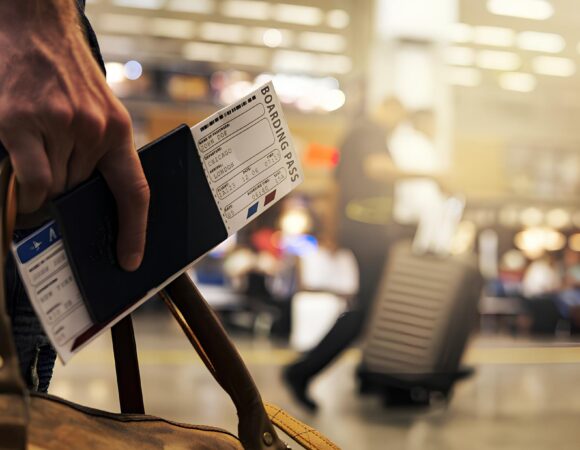 Step by Step Guide to Booking Flights for Large Groups for a Smooth and Stress Free Journey